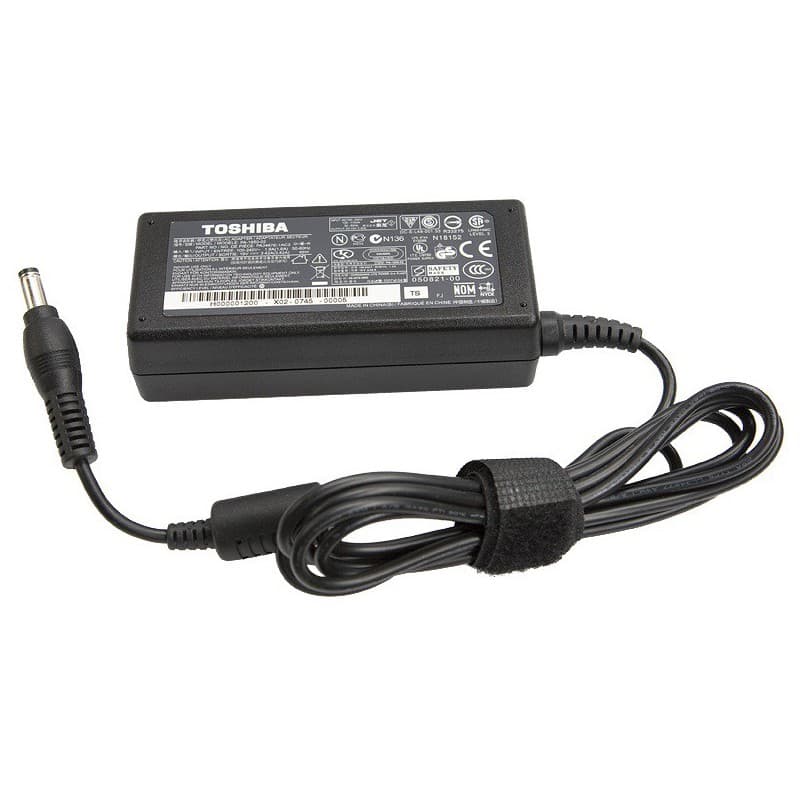 CHARGEUR HIGH COPIE TOSHIBA 19V/3.95A